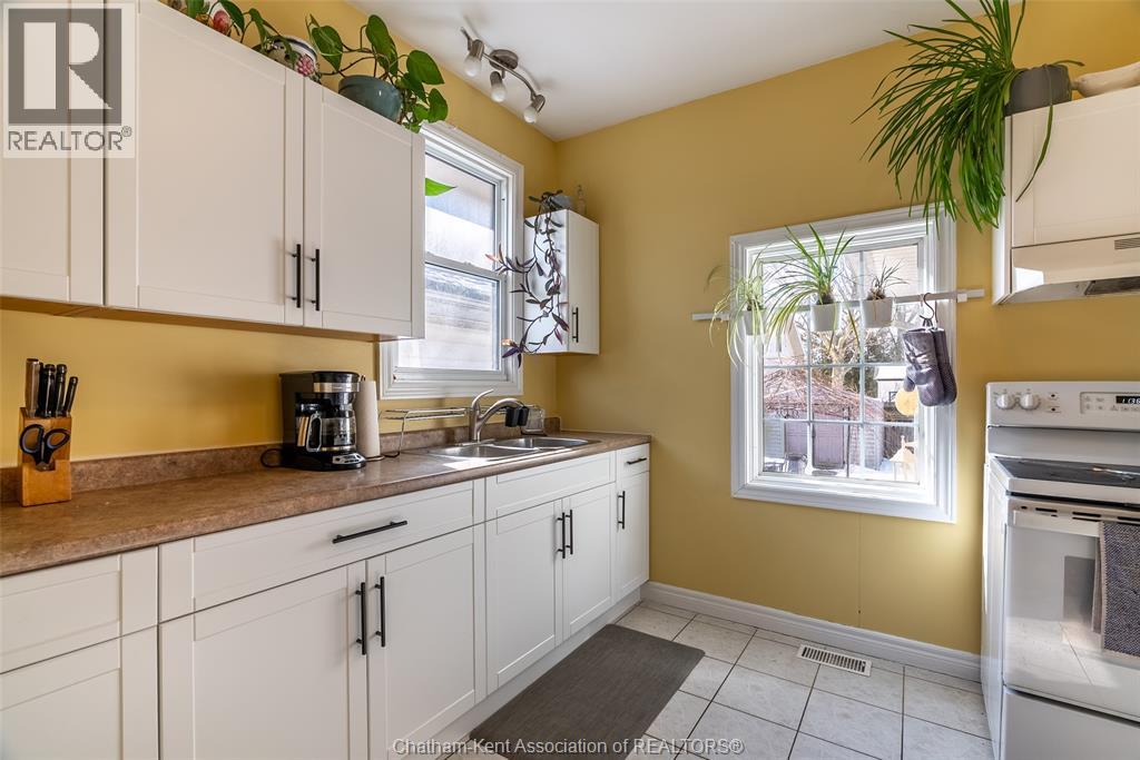 460 Queen STREET — photo 13