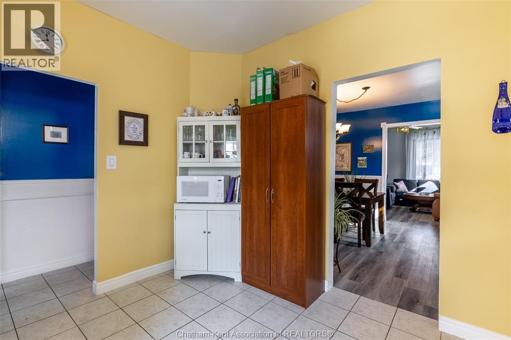 460 Queen STREET — photo 15