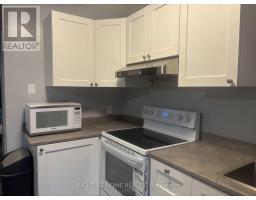 2 - 226 Kenilworth Avenue N, Hamilton, ON L8H4S2 Photo 6