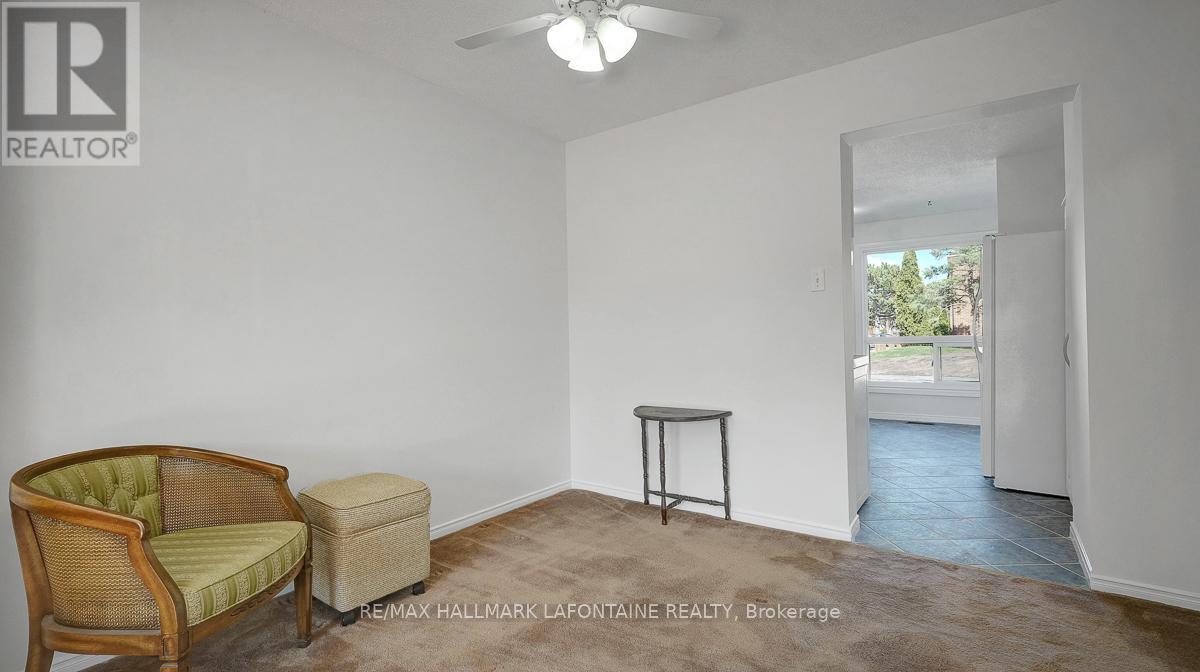 #46 890 CAHILL DRIVE W - 9