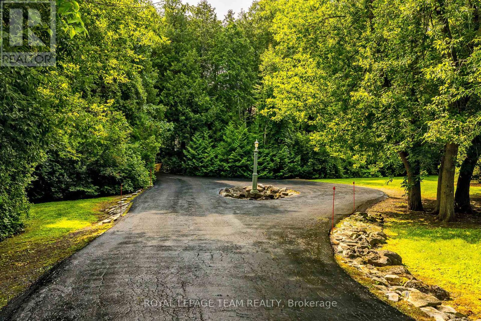 Circular driveway partway up
