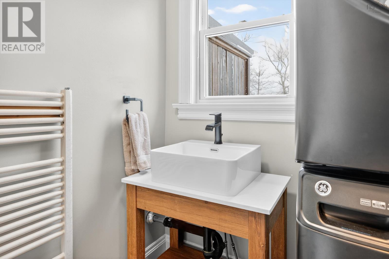 Property 17 of 37 of 760 Main Street