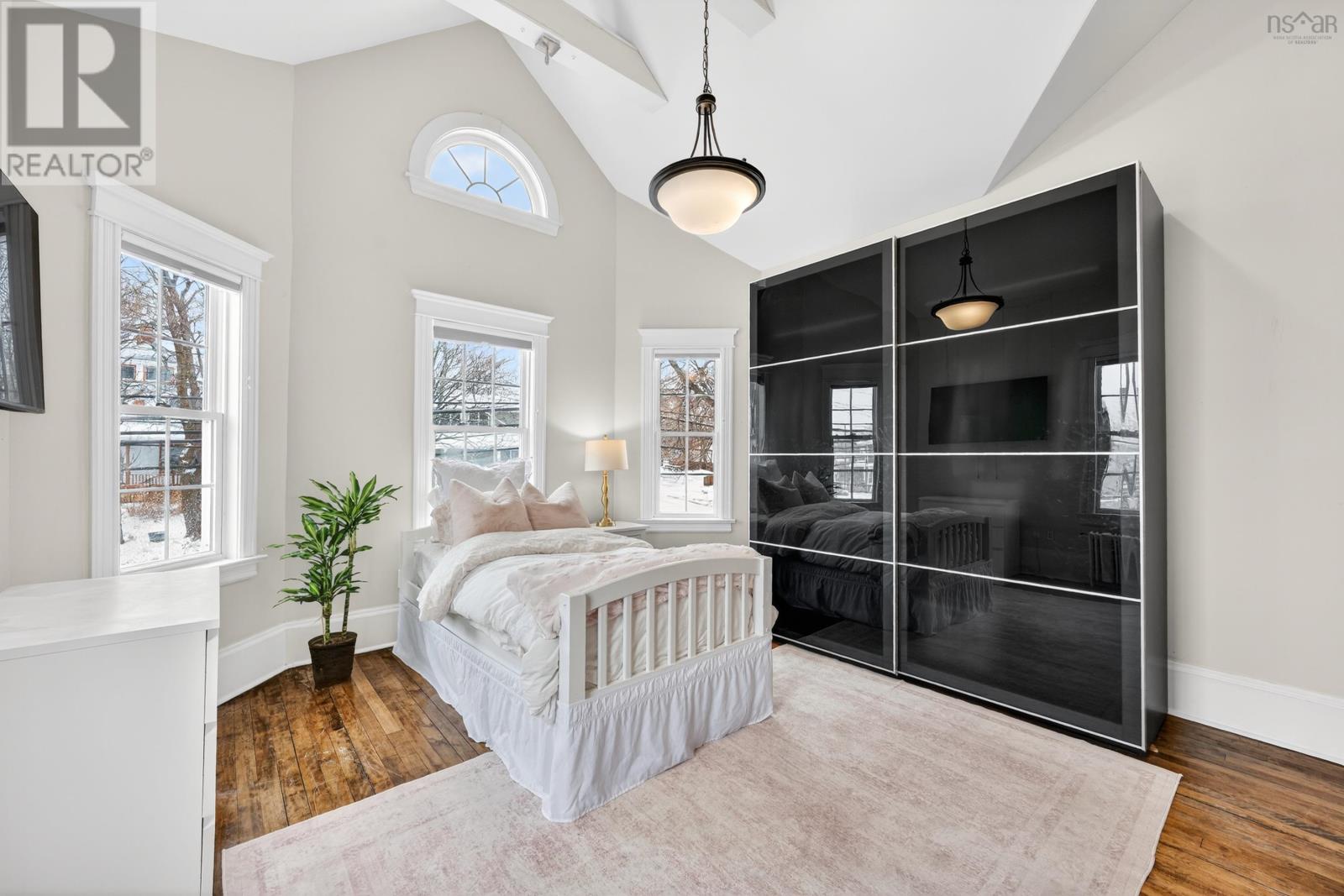 Property 26 of 37 of 760 Main Street