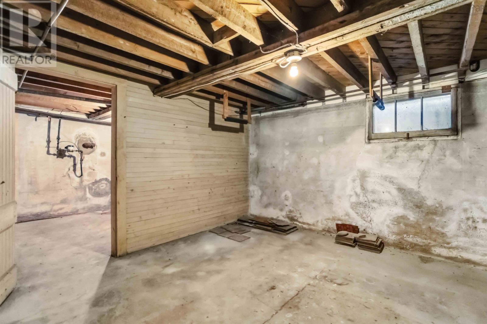 41 Alexandra Avenue — photo 43