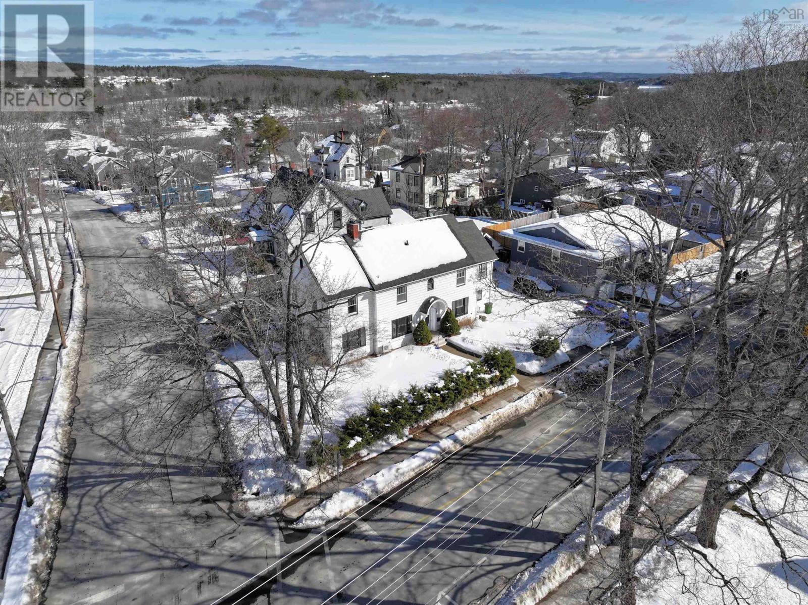 41 Alexandra Avenue — photo 6
