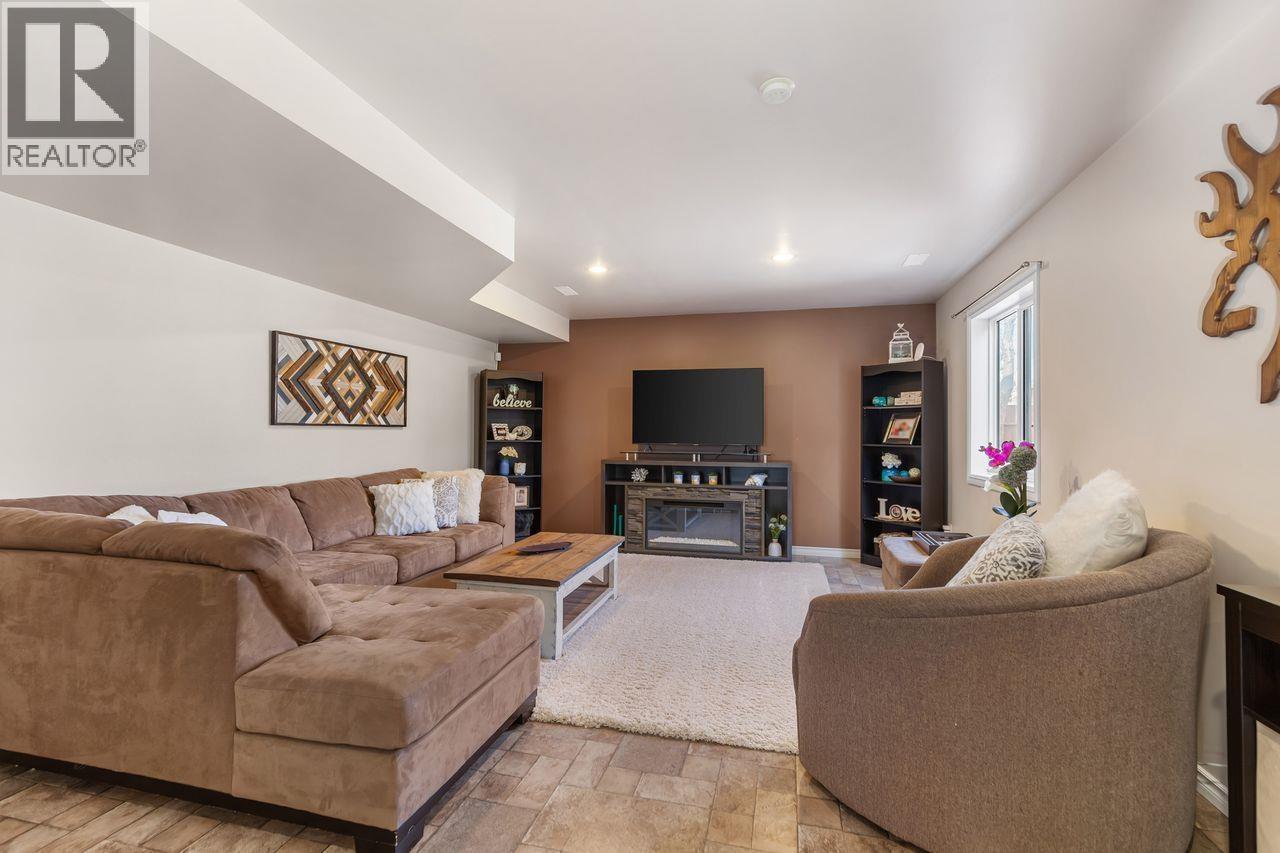 4518 GRAY DRIVE - 22