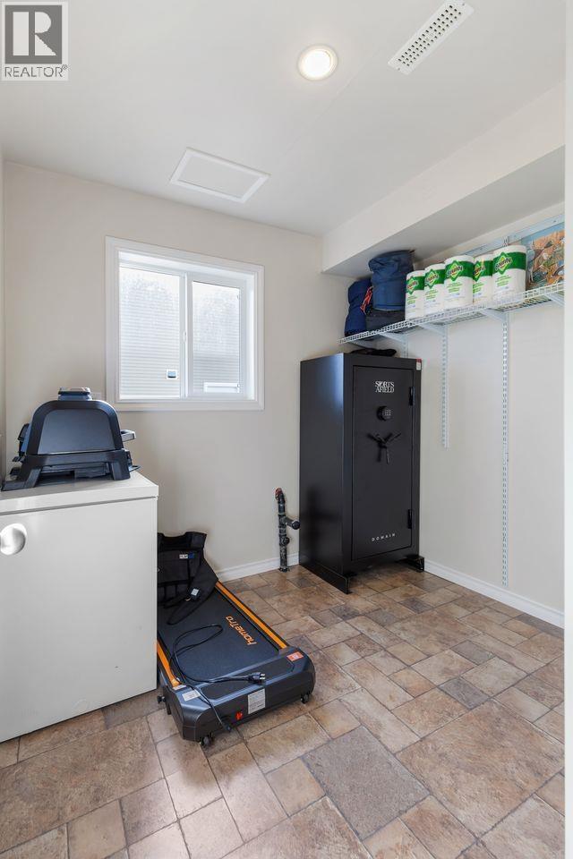 4518 GRAY DRIVE - 24