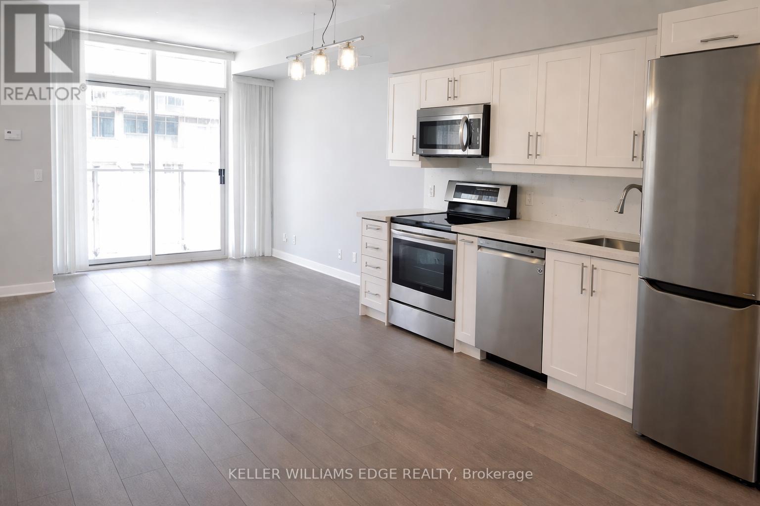 Listing photo of 1013 - 21 NELSON STREET