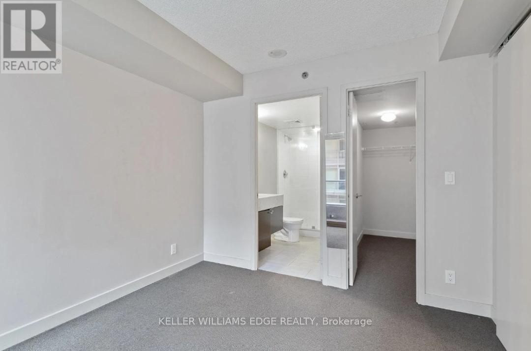 #414 21 NELSON STREET - 21