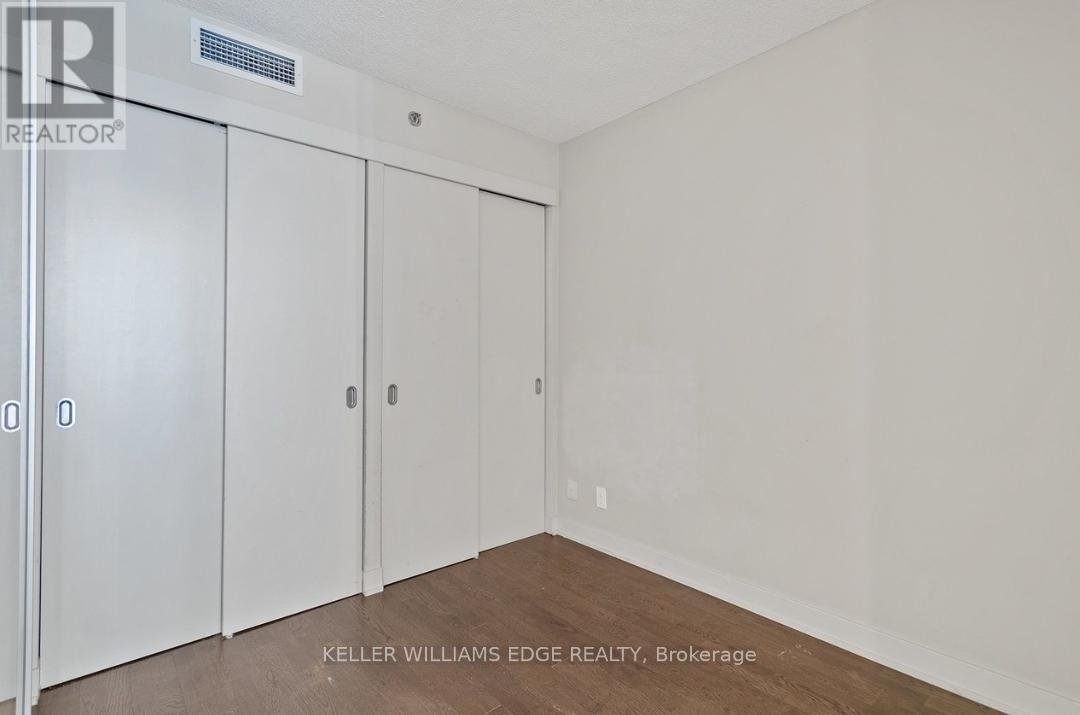#414 21 NELSON STREET - 24