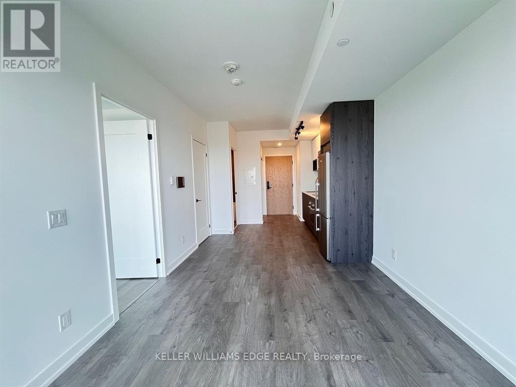 2711 - 5 DEFRIES STREET