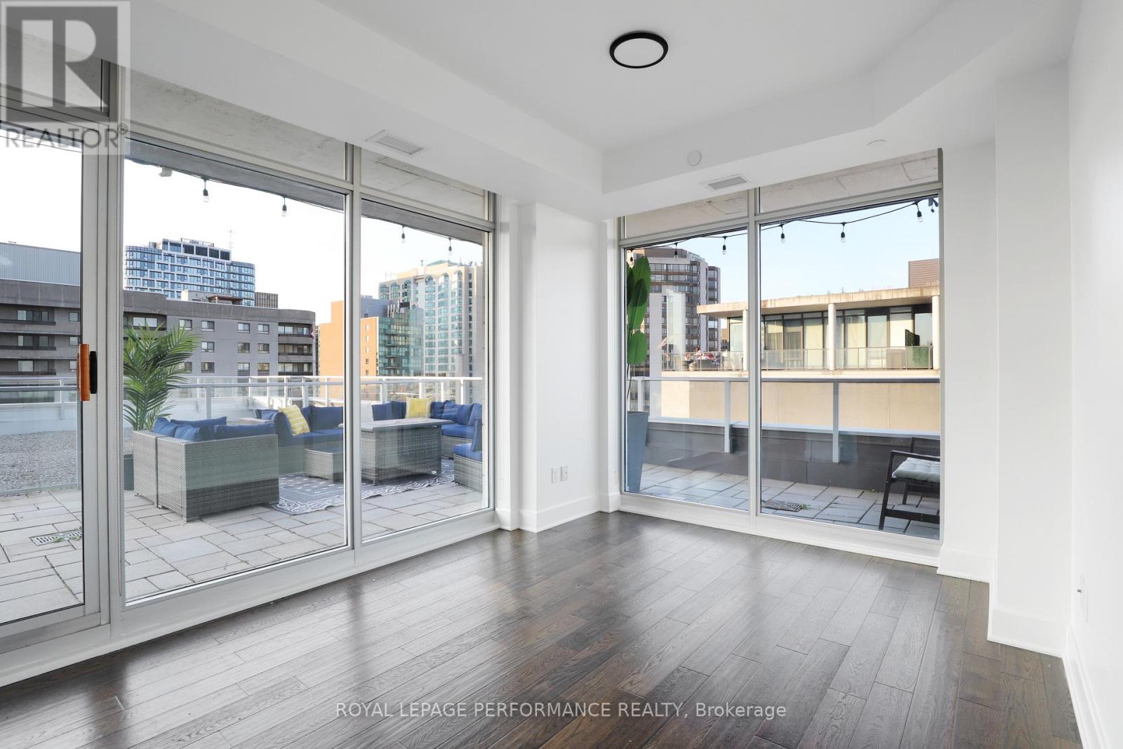 #1603 255 BAY STREET - 18