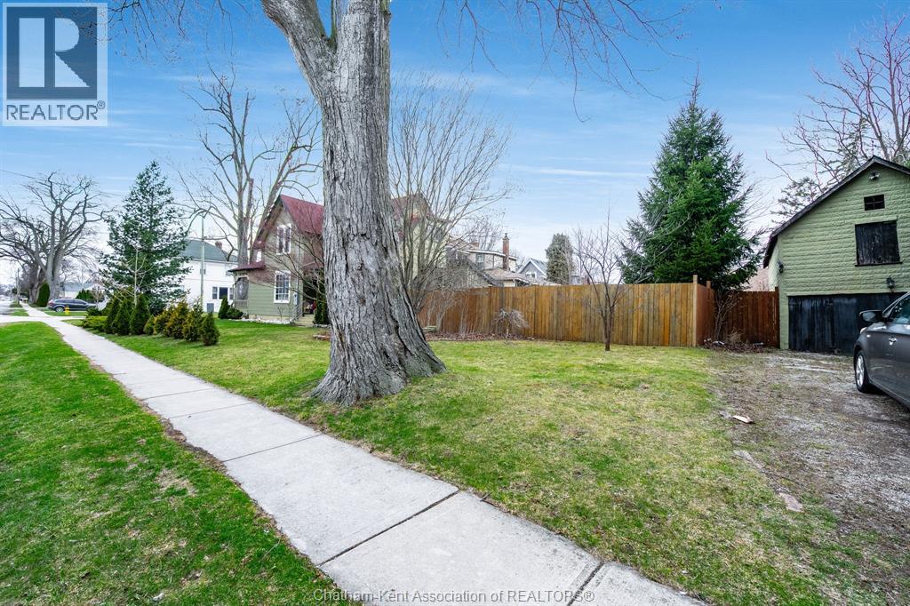 3 Lansdowne AVENUE — photo 31