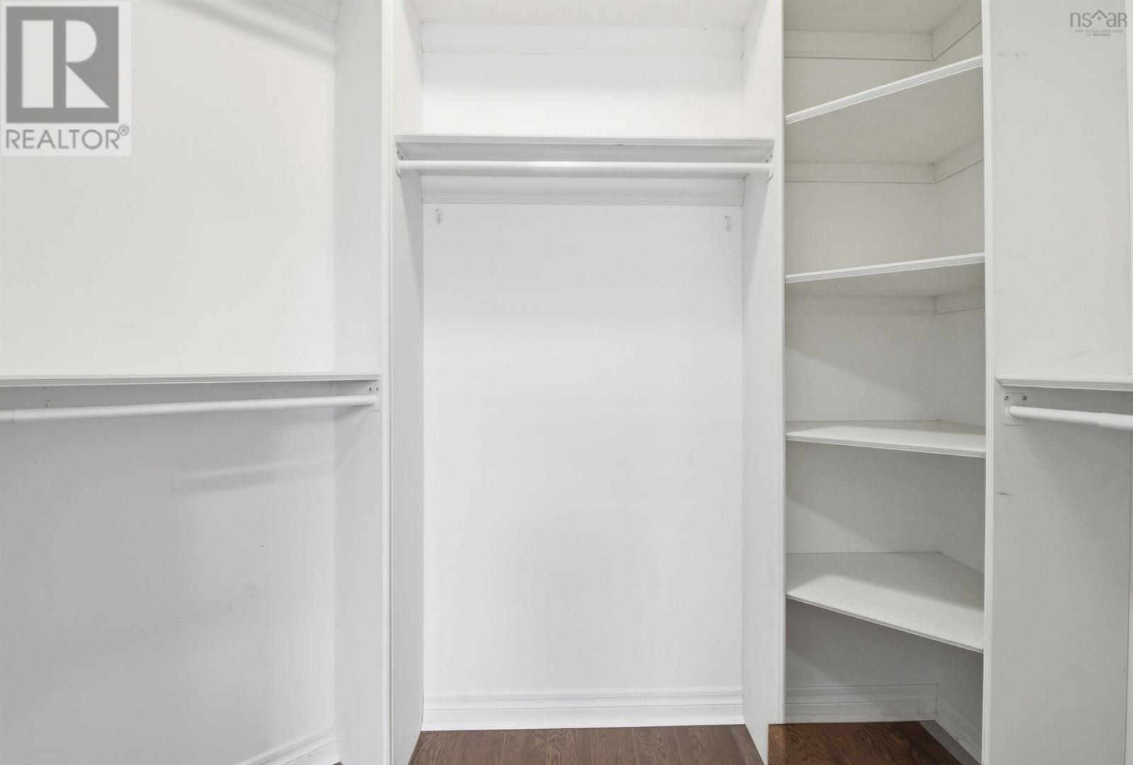 Property 27 of 42 of 289 Nottingham Street