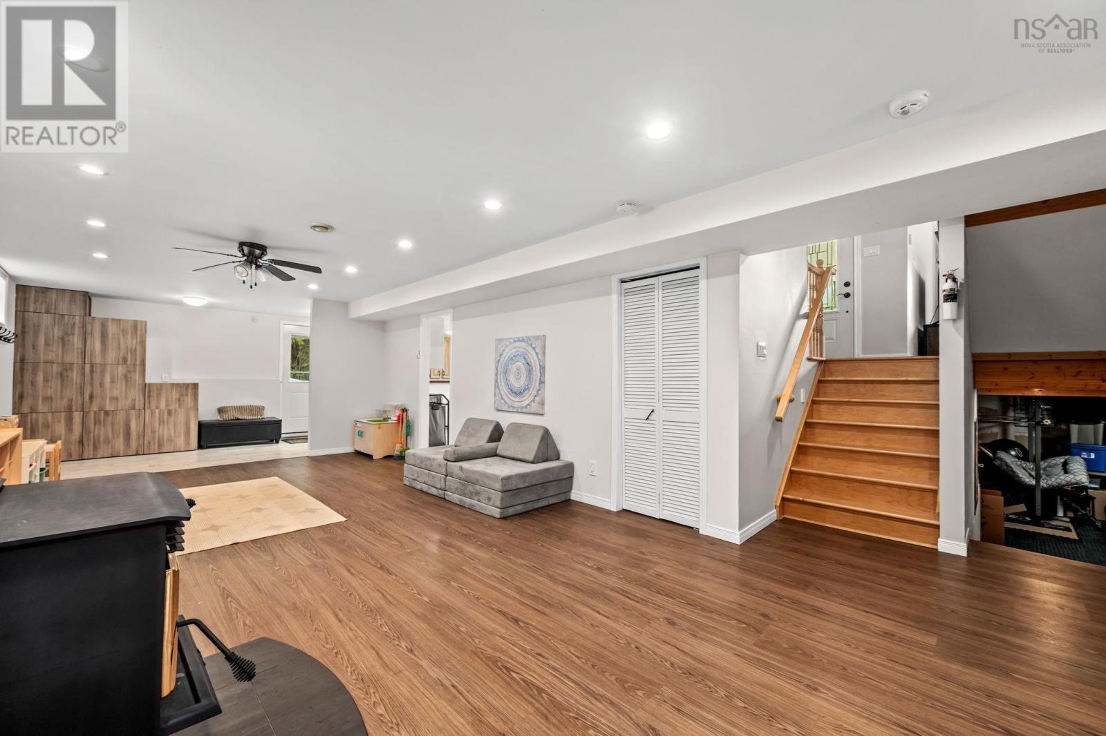 Property 29 of 52 of 65 Marie Avenue