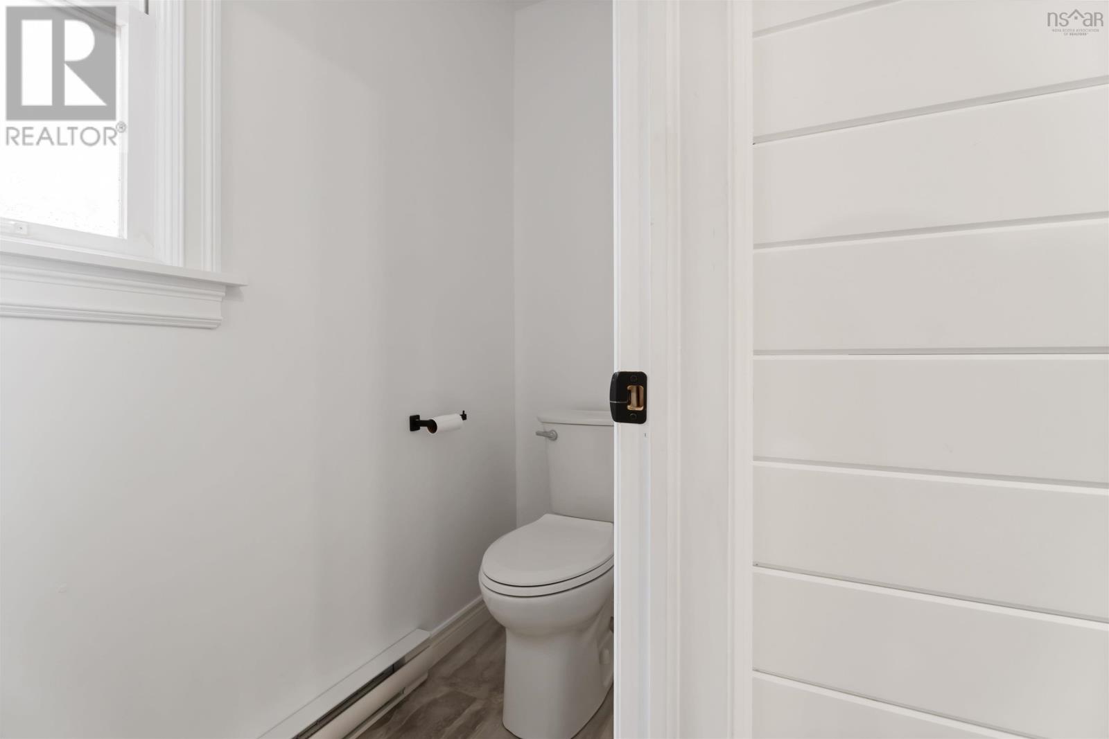 Property 37 of 49 of 95 Bentwood Crescent