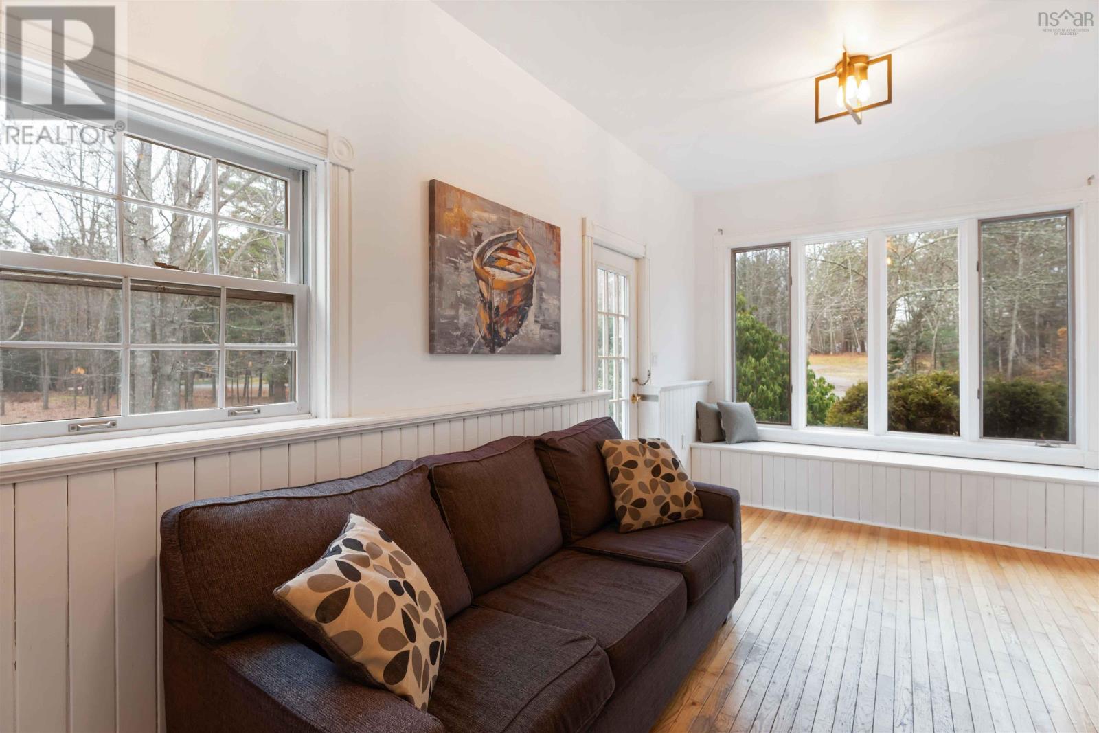 Property 11 of 49 of 95 Bentwood Crescent