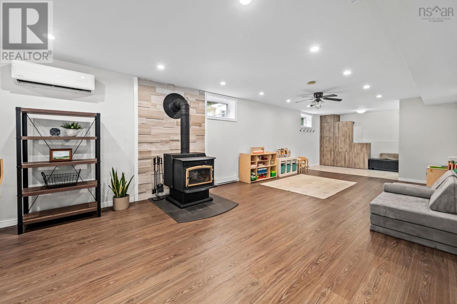 Property 30 of 52 of 65 Marie Avenue