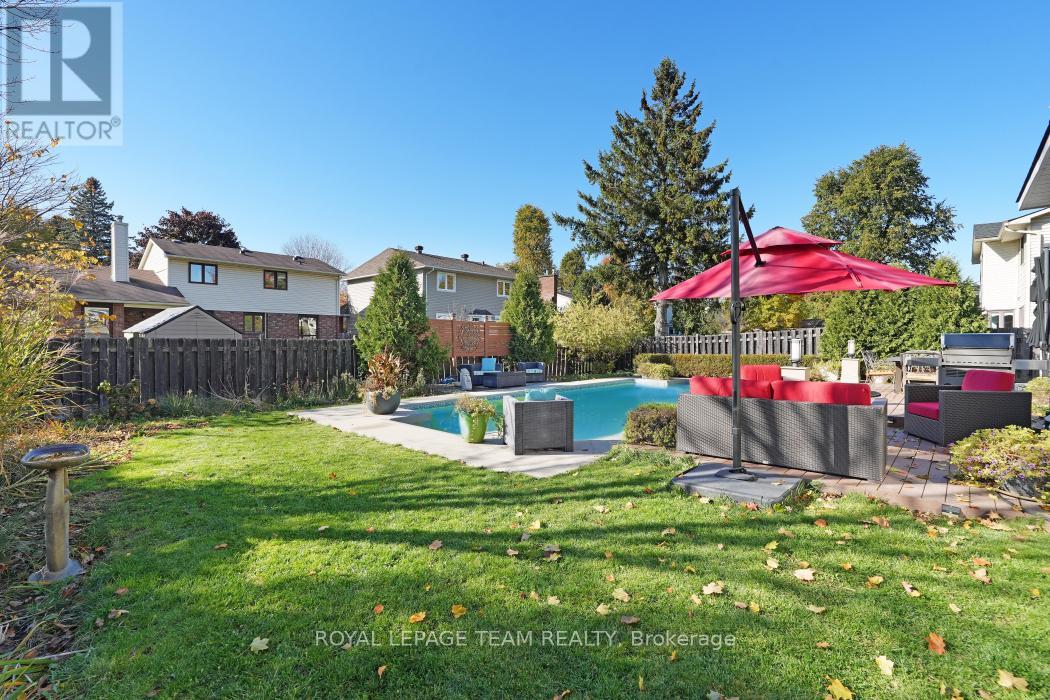 28 HOLITMAN DRIVE - 40