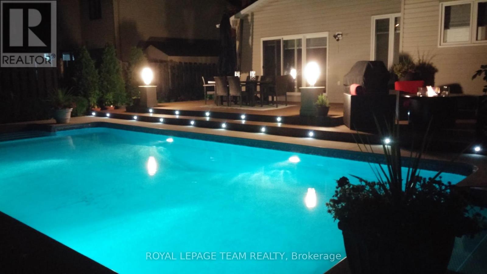 28 HOLITMAN DRIVE - 44