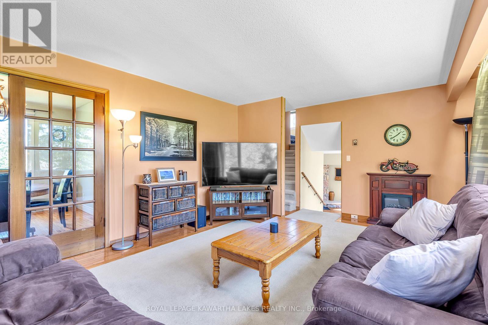 328 CEDAR GLEN ROAD — photo 12