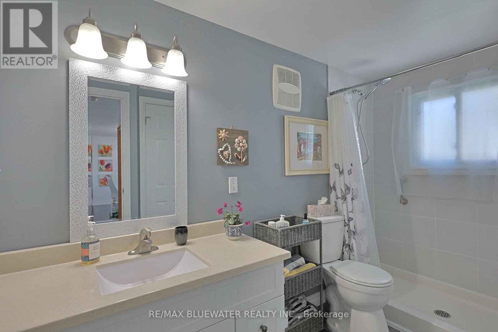 82 DUNES DRIVE - 27