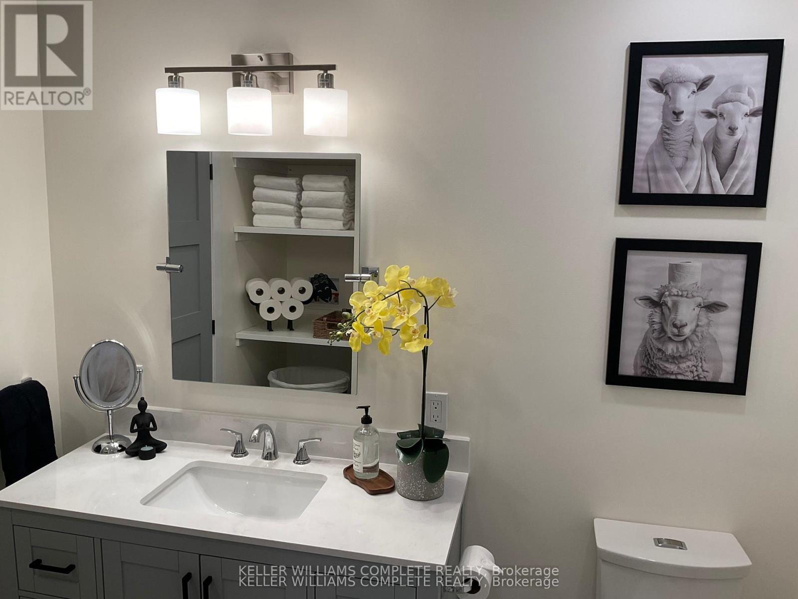 225 HENRIETTA STREET — photo 10
