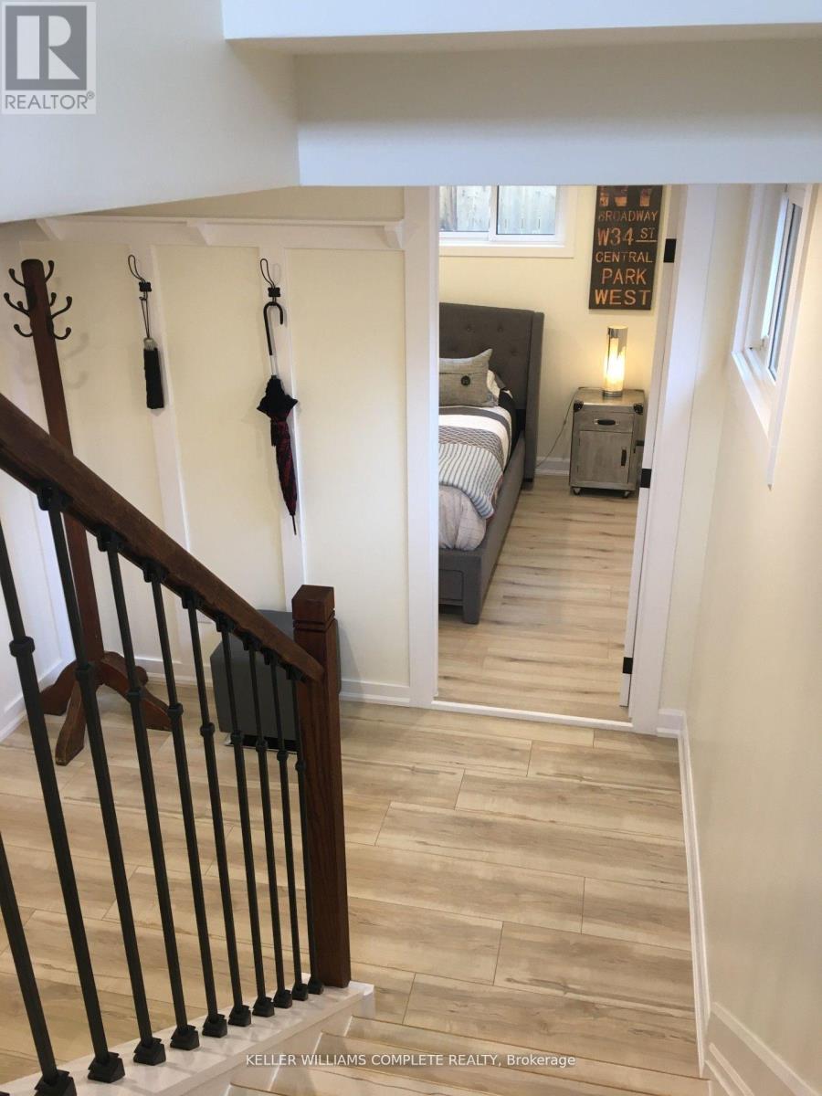 225 HENRIETTA STREET — photo 15