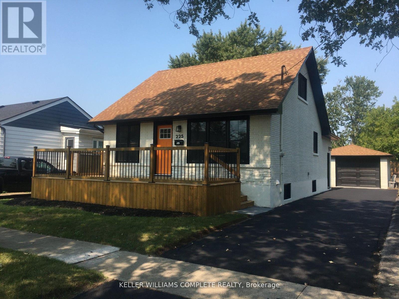 225 HENRIETTA STREET — photo 3