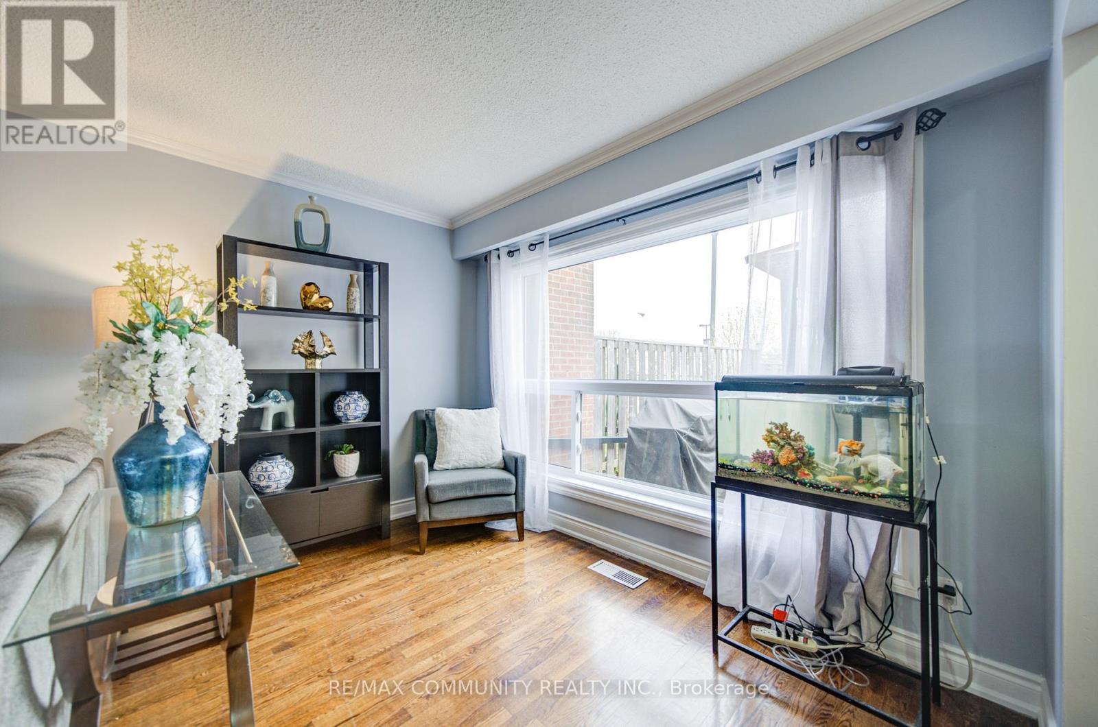 37 VODDEN COURT - 13