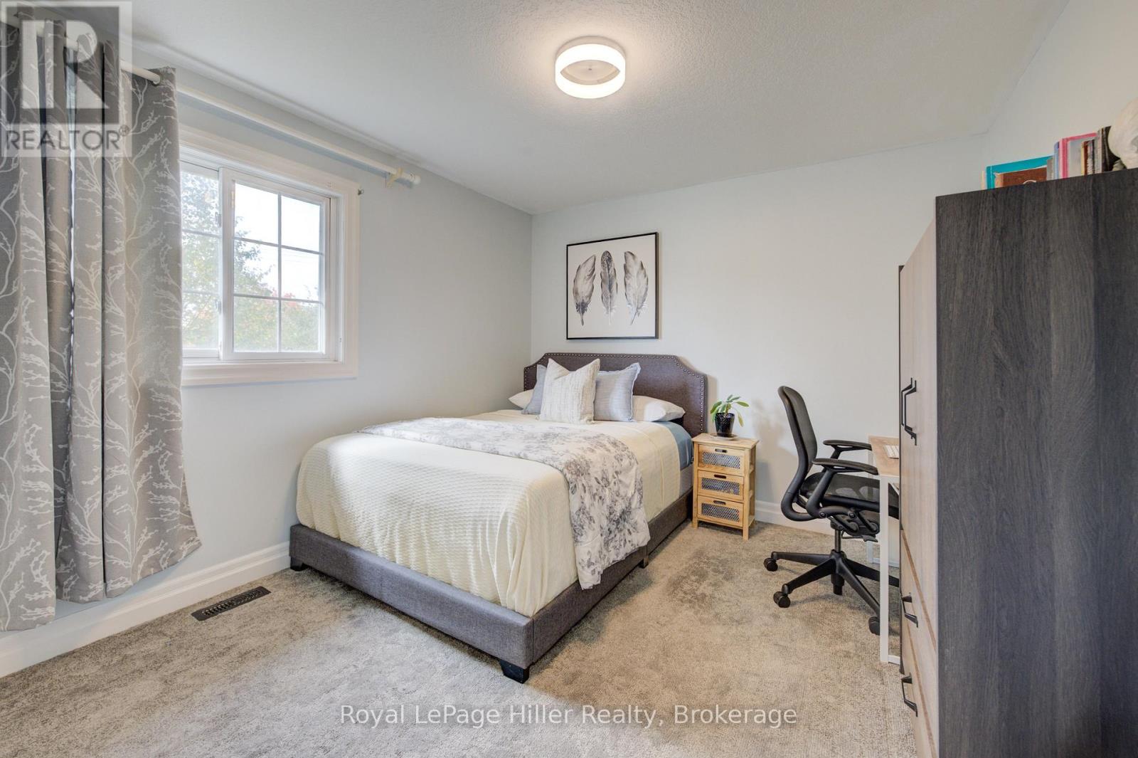 34 EAGLE DRIVE - 28