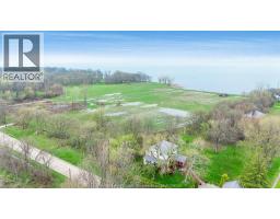 107 Sheridan Point Road, Pelee Island, ON N0R1M0 Photo 10