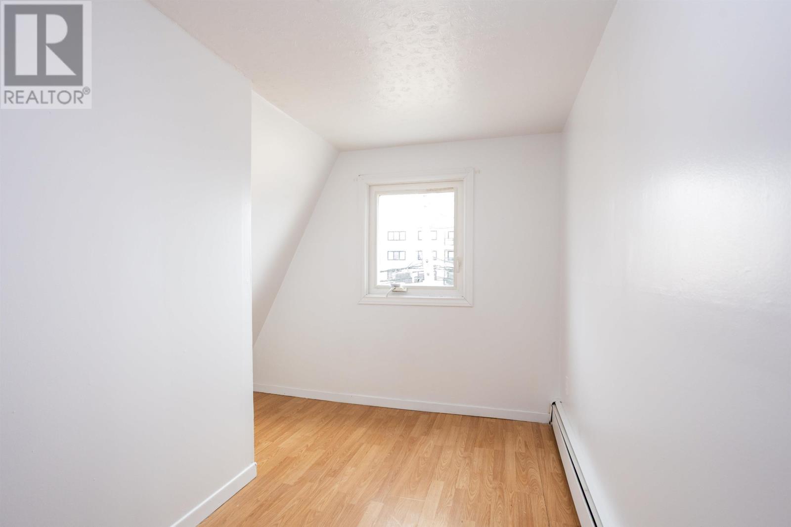 9 Summer Street - 19