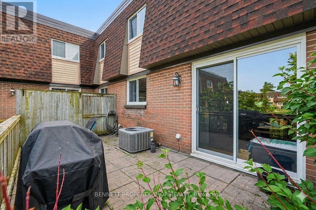 #41 209 RIDGEPARK PRIVATE - 8