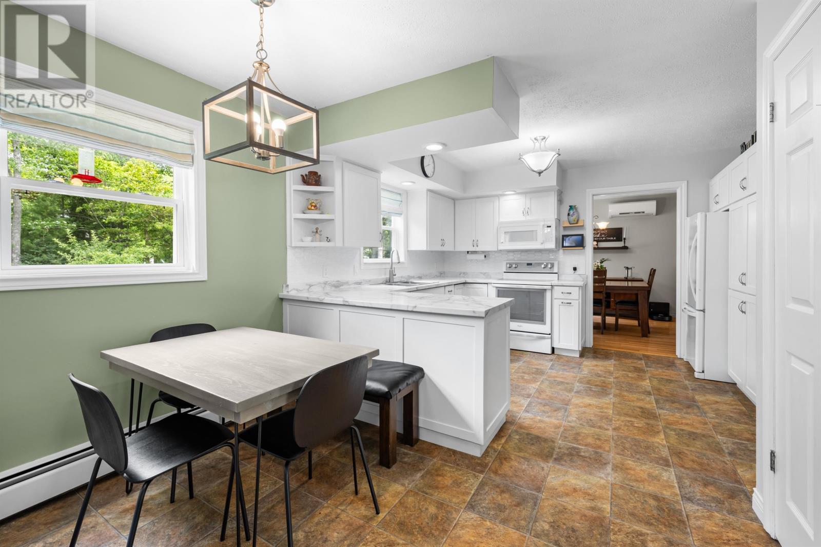 10 WOODLANDS BLVD - 15
