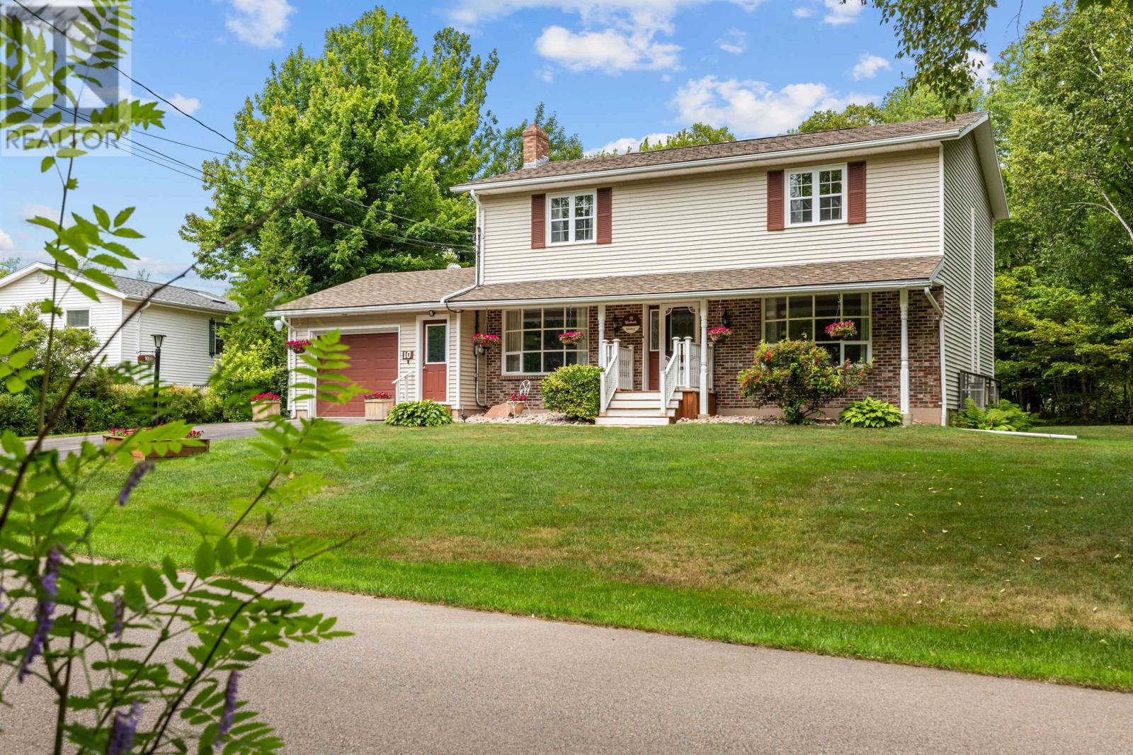 10 WOODLANDS BLVD - 4