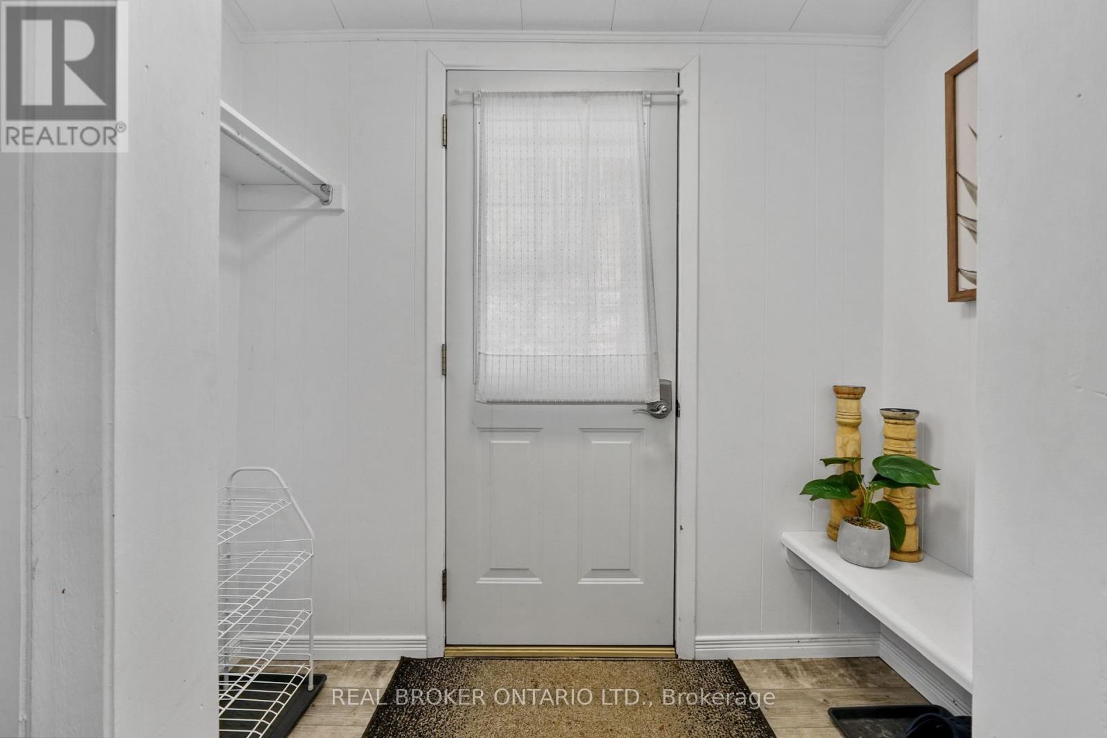 134 FLEMING BAY ROAD E - 8