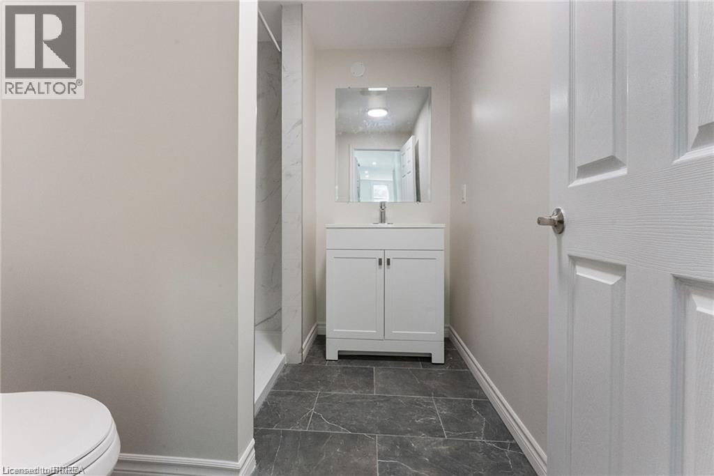 150 ELGIN Street Unit# UPPER, Brantford, Ontario, N3S5A5 — Photo 8