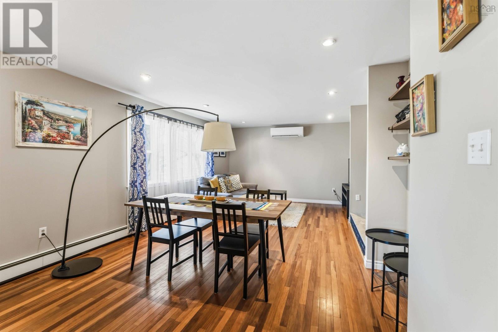 Property 13 of 38 of 799 Main Street