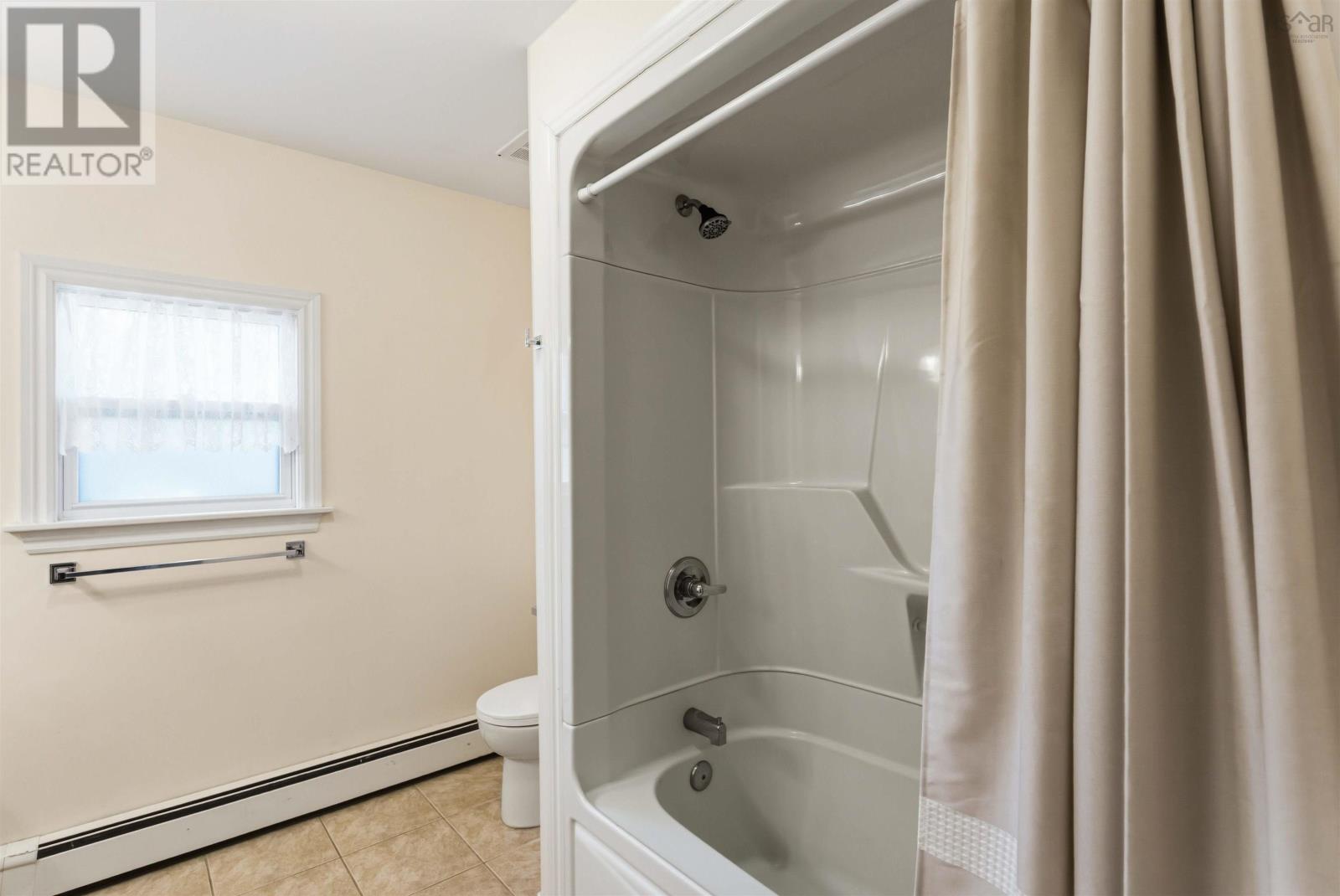 Property 23 of 38 of 799 Main Street