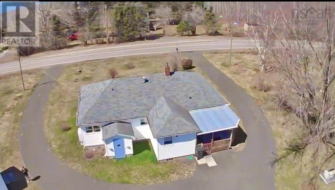 Property 22 of 39 of 2252 Highway 1