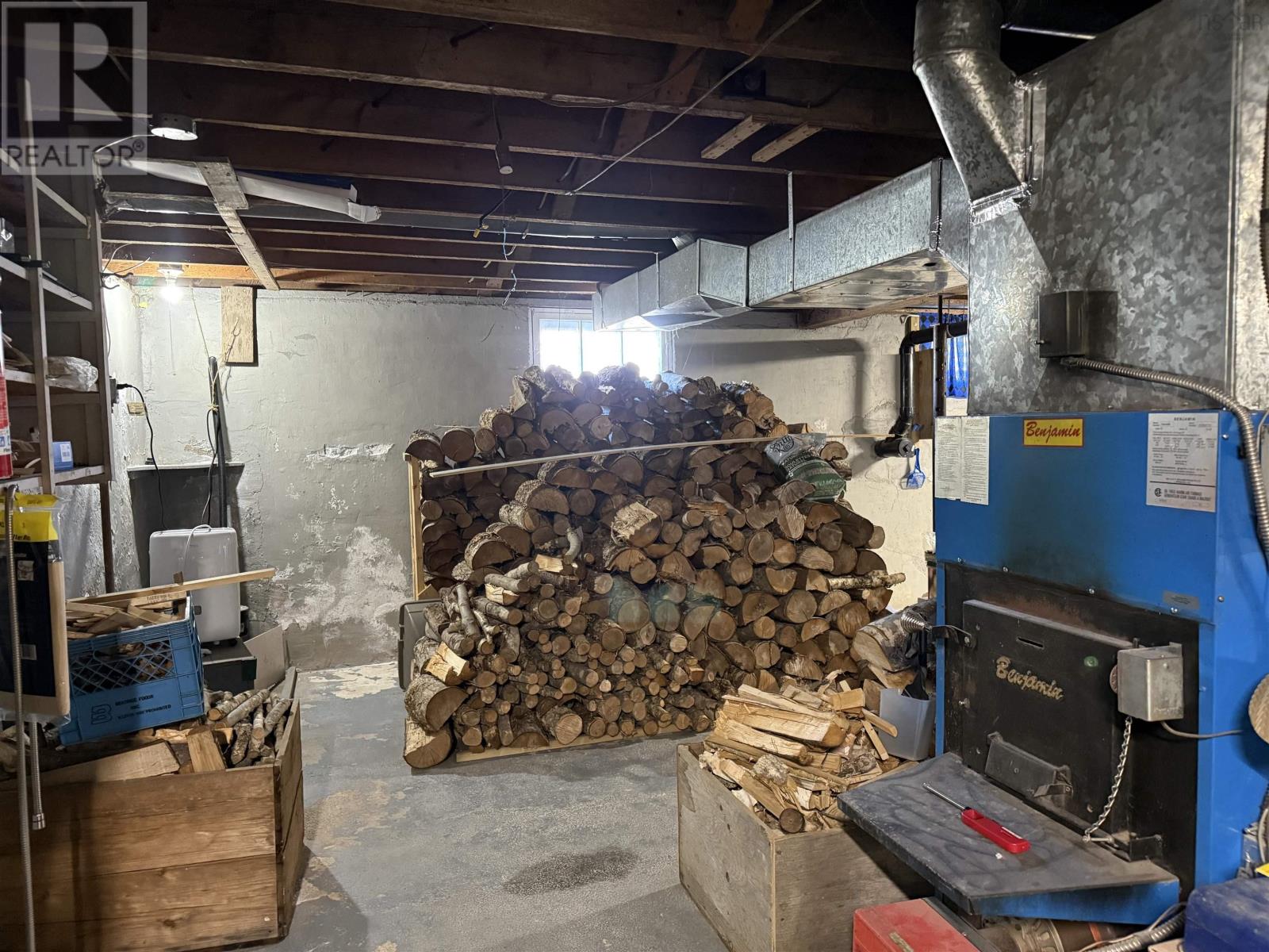 Property 26 of 39 of 2252 Highway 1