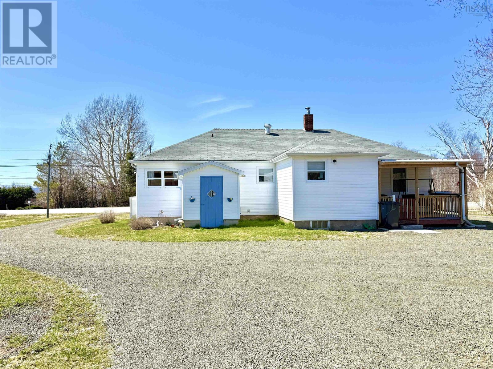 Property 39 of 39 of 2252 Highway 1