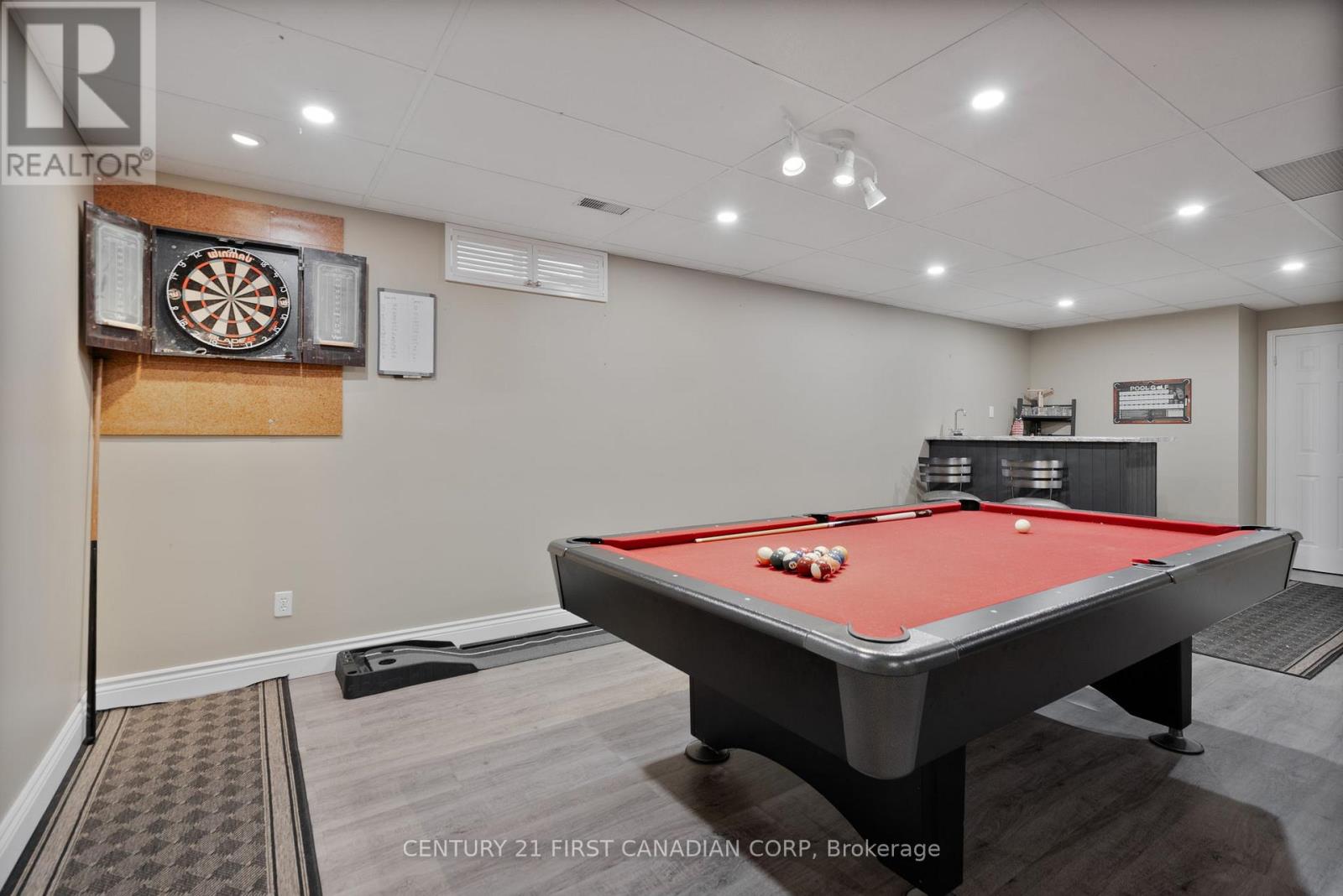 17 ALLISON COURT - 32