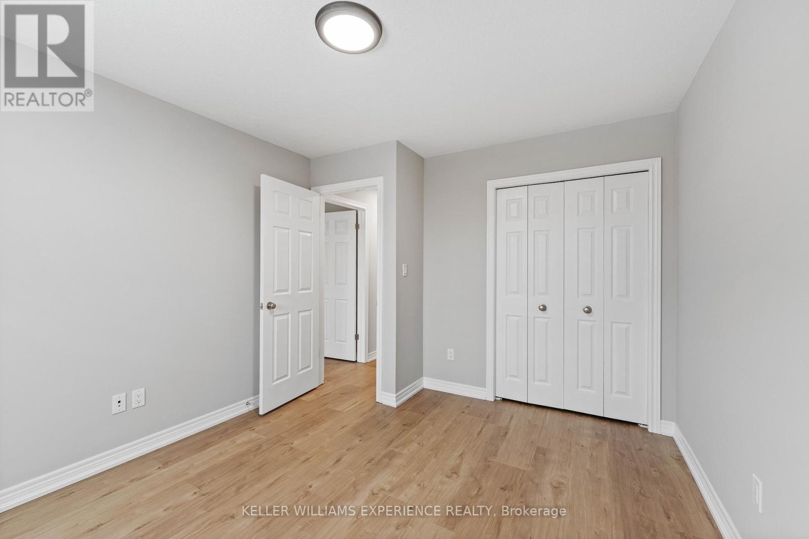 89 CONNOR AVENUE — photo 14
