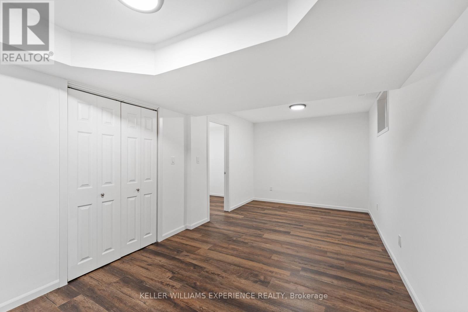 89 CONNOR AVENUE — photo 25
