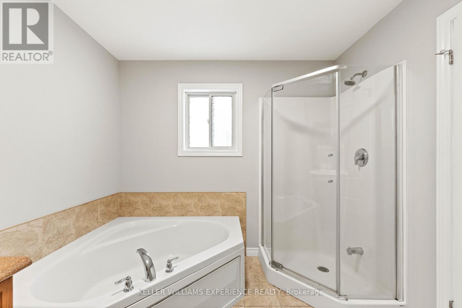 89 CONNOR AVENUE — photo 17