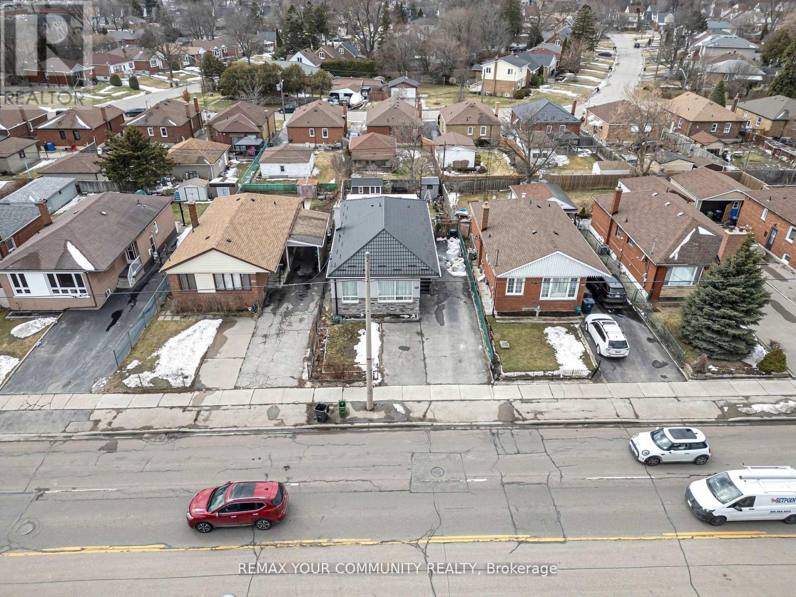 1192 WARDEN AVENUE - 46