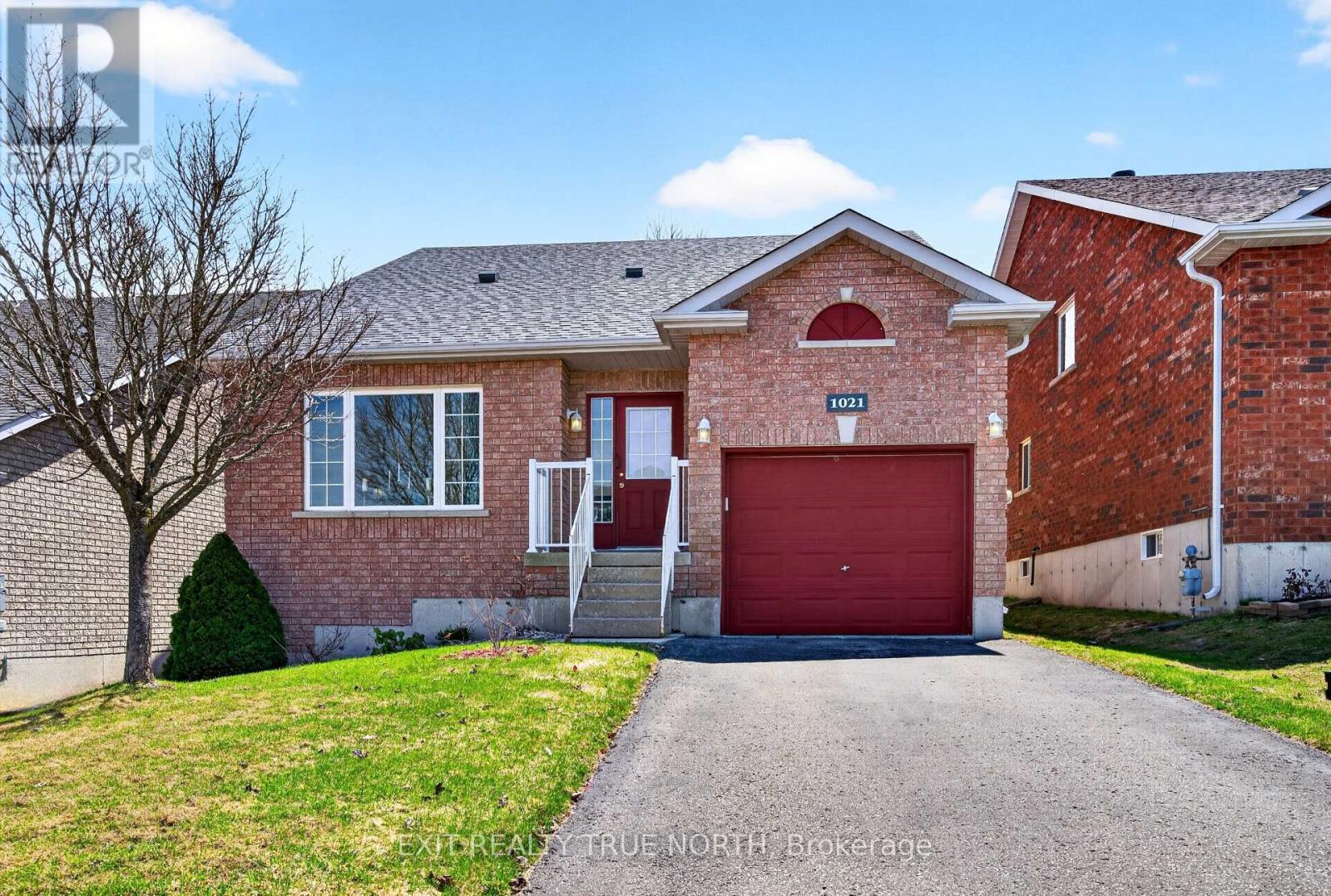 1021 WHITNEY CRESCENT - 1