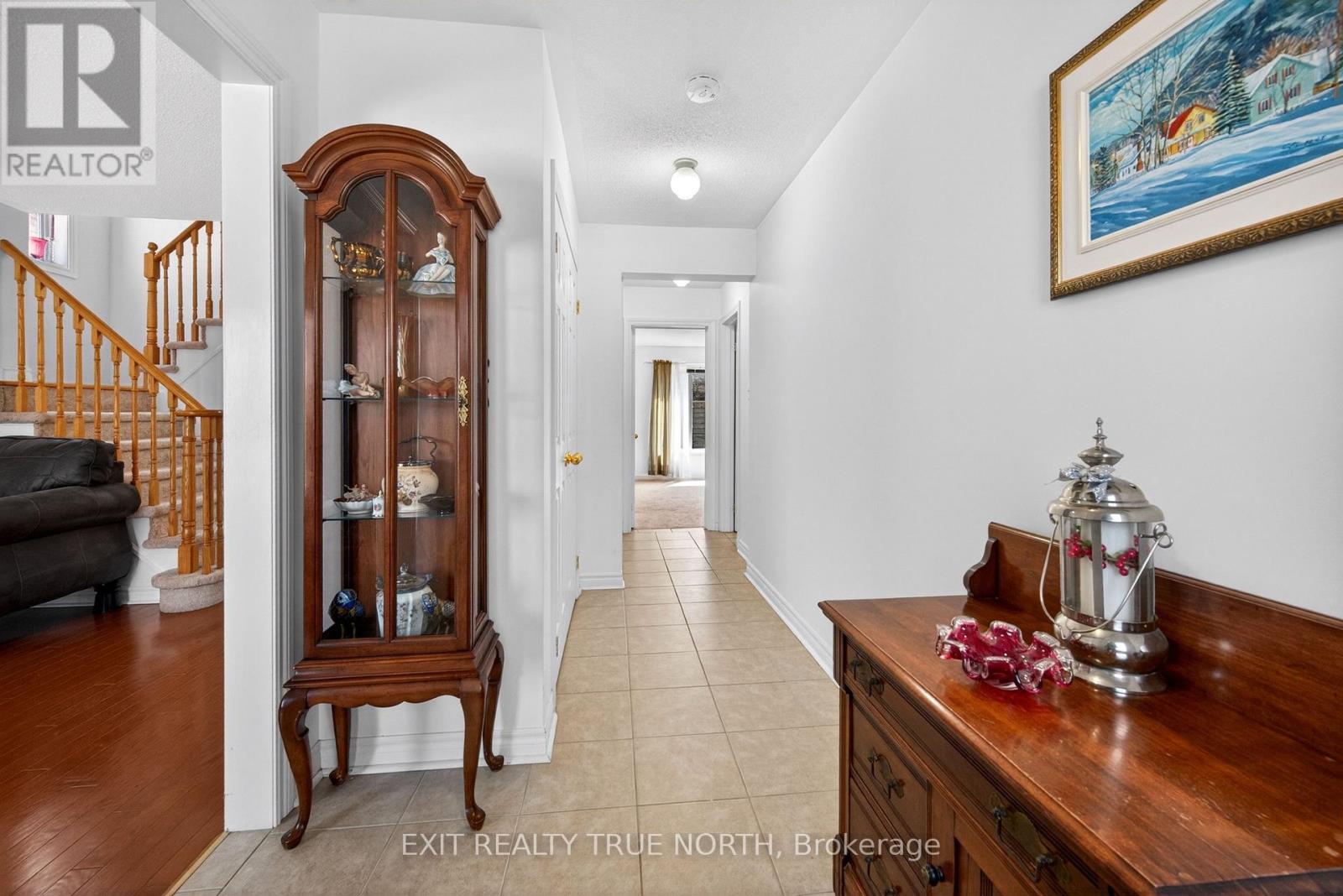 1021 WHITNEY CRESCENT - 3